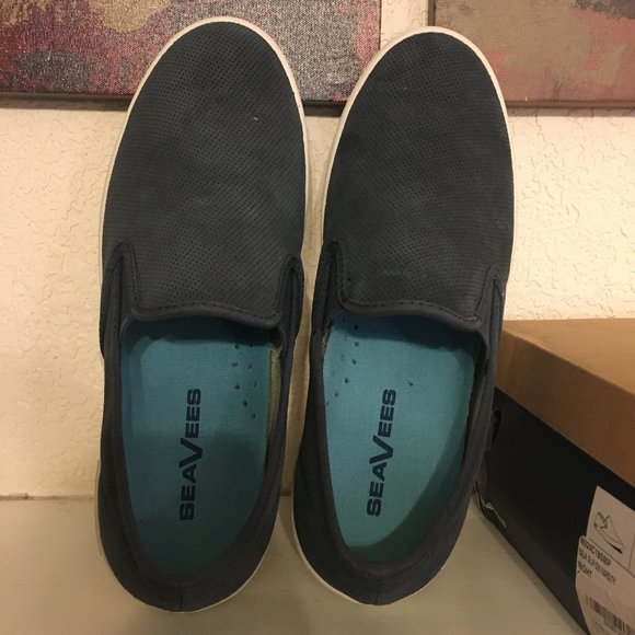 SeaVees Baja Varsity Slip-on shoes, NIB suede - Picture 5 of 5